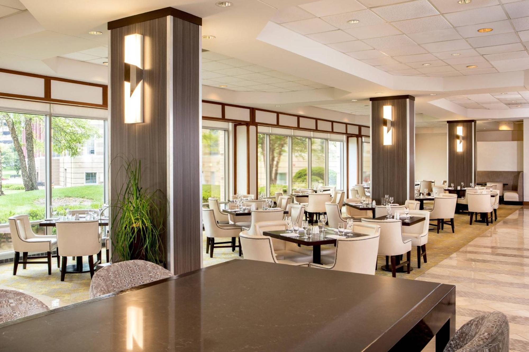 Sheraton Suites Chicago Elk Grove Elk Grove Village Buitenkant foto