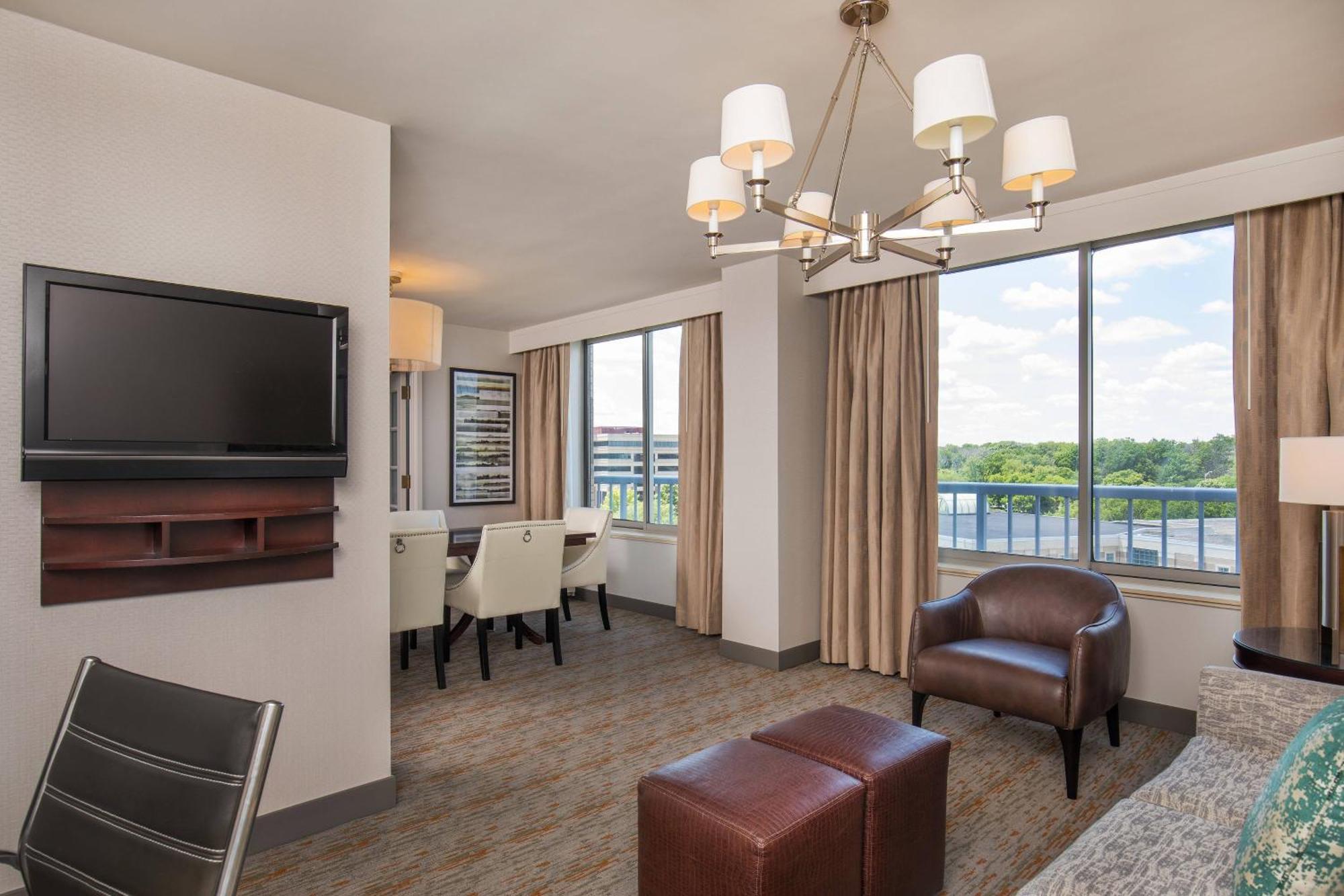 Sheraton Suites Chicago Elk Grove Elk Grove Village Buitenkant foto