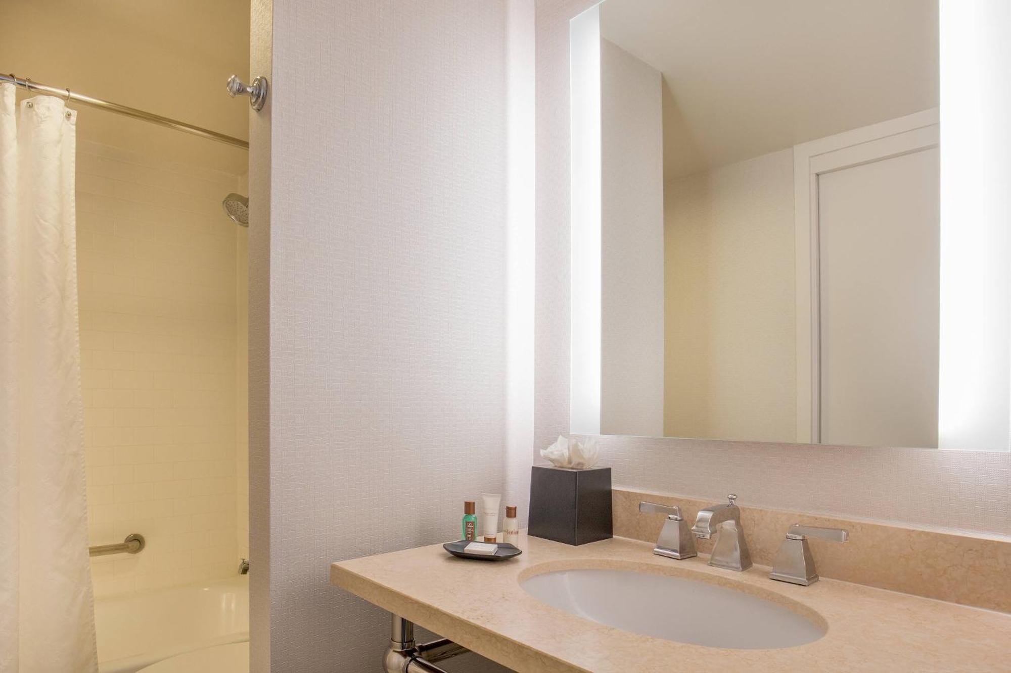 Sheraton Suites Chicago Elk Grove Elk Grove Village Buitenkant foto